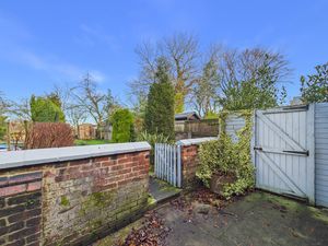 Photo 18- click for photo gallery